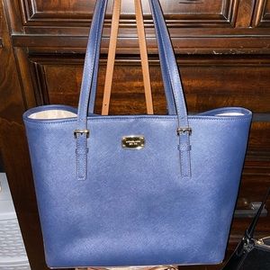 Michael Kors Medium Jet Set Tote, Navy